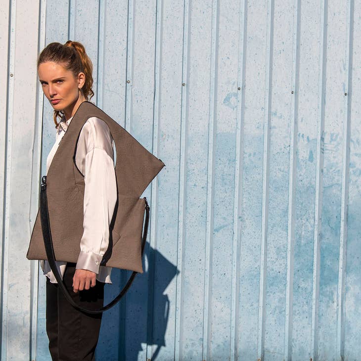 IN-ZU Beak Bag