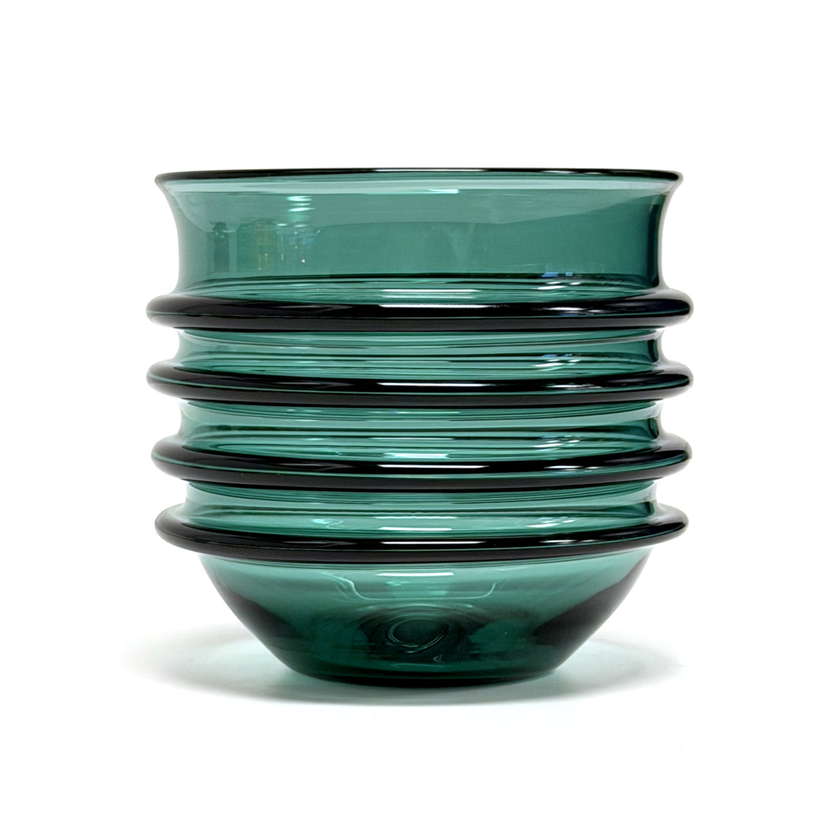Vasos apilables de vidrio primitivo