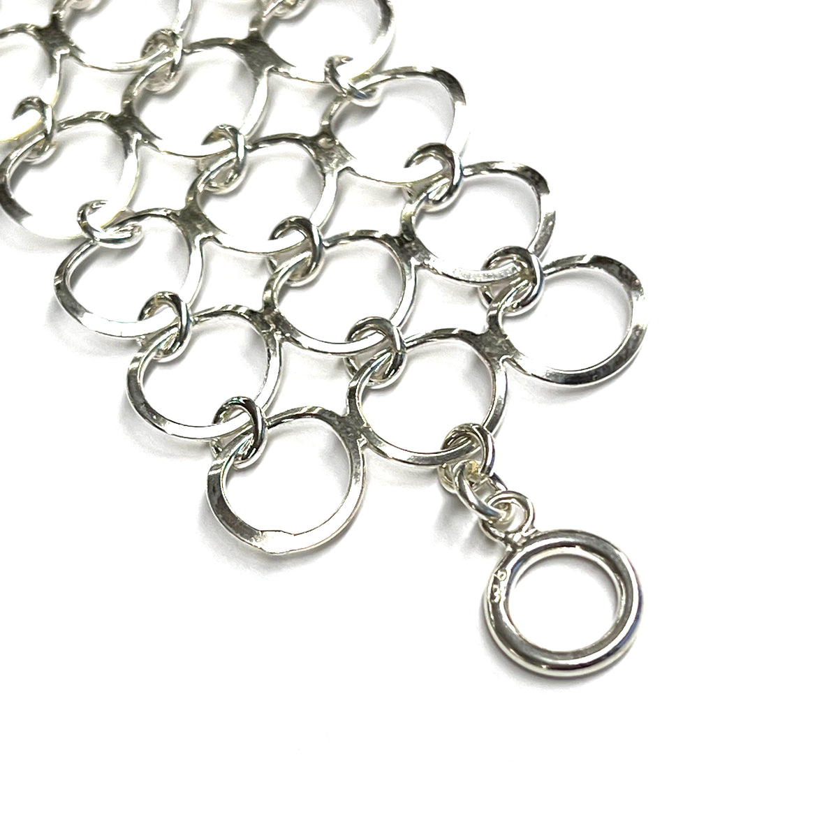 Pulsera minimalista de flores en plata de ley