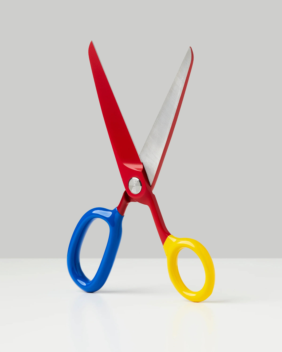 Primary Chroma Scissors