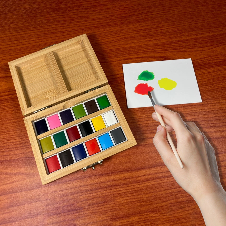 Watercolor Set in Bamboo Box