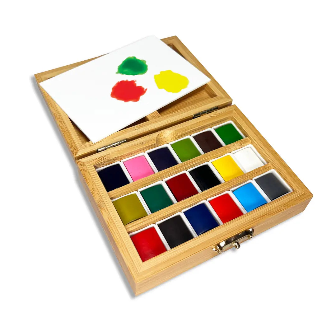 Watercolor Set in Bamboo Box