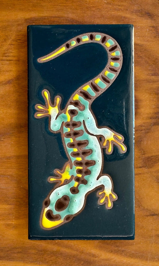 Gecko Hand Glazed Tile