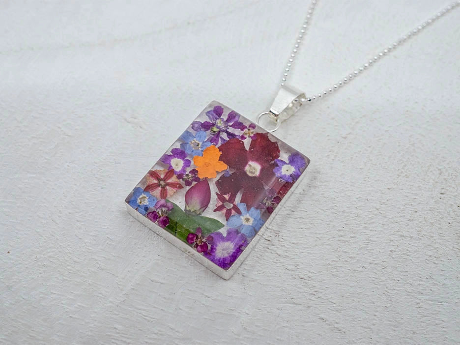Primavera Rectangle Necklace