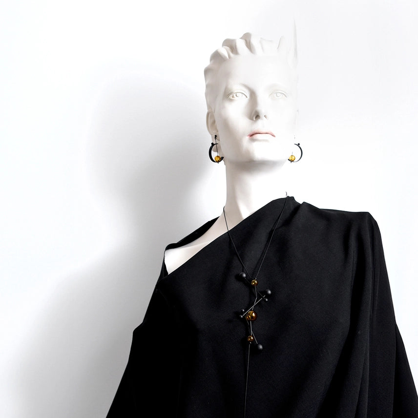 Aria Lariat Necklace