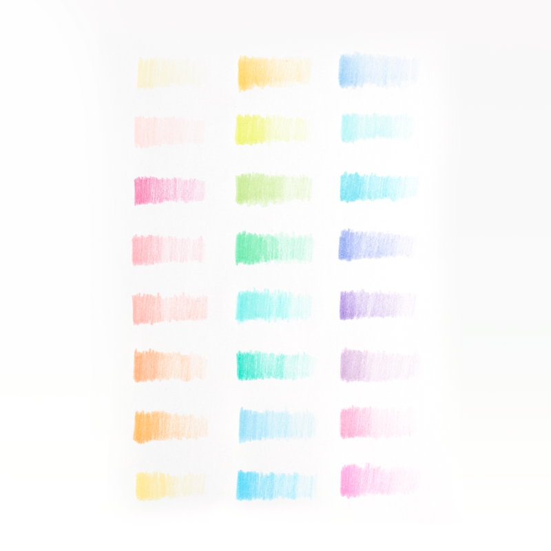 Crayons de couleur aux teintes pastel